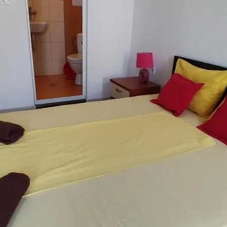 къща поморини Apartment Nesebar