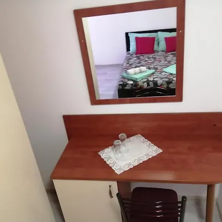 Apartment къща поморини *